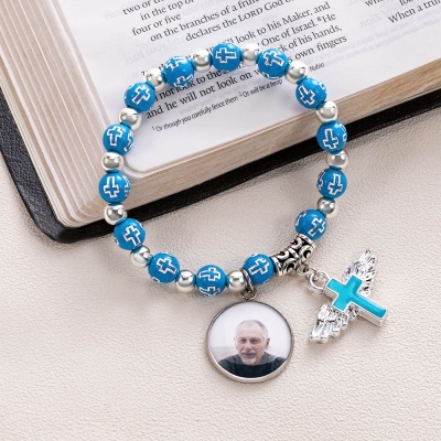 Custom Photo Cross Beaded Bracelet with Angel Wings, Cross Elastic Cord Commemorative Bracelet, Crucifix Bracelet, Christian Gift for Family/Friends