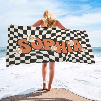 Personalized Name Groovy Checkered Daisy Beach Towel, Quick Dry Microfiber Hippie Pool Towel, Summer Vacation/Beach Party Favor, Gift for Her/Women