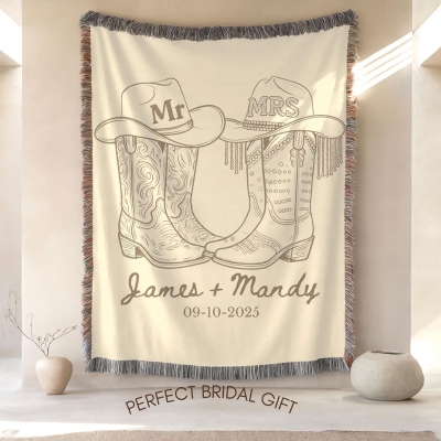 Personalized Names Western Theme Wedding Blanket with Tassels, Mr & Mrs Cowboy Boots Bed Couch Throw, Anniversary/Wedding Gift for Brides/Newlyweds