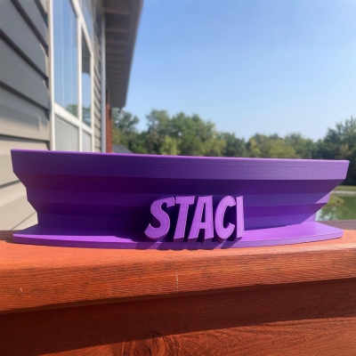 Personligt namngivet pokerkorthållare, 3D-tryckt färgglad bridgekortsåterställning, spelkvällstillbehör, festfavorit, present till familj/vänner/spelälskare