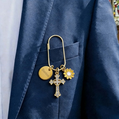 Personligt graverat namn mini-gem med kors och prästkrageberlock, elegant metallbokmärke, kristen kalendertillbehör, present till henne/bokälskare