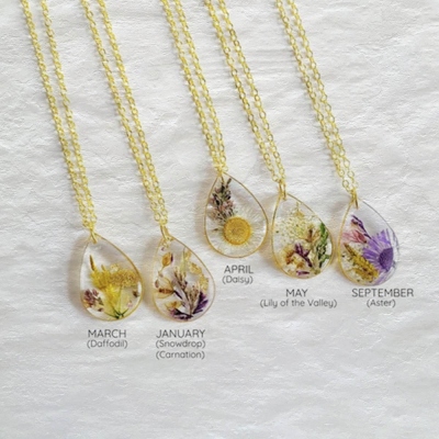 Birth Month Dried Flower Resin Necklace, Botanical Pressed Flower Teardrop Pendant, Birthday/Valentine's Day/Wedding Gift for Mom/Wife/Bridesmaids