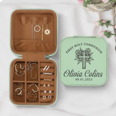 Custom Name First Holy Communion Jewelry Box, First Communion Jewelry Travel Case for Girl, Personalized Jewelry Storage, Baptism Gift from Godmother