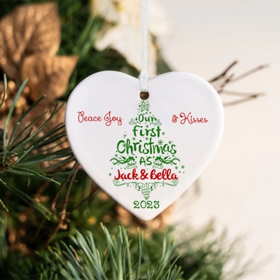 Gepersonaliseerde naam en foto eerste kersthartornament, keramische kerstboom hangend decor, vakantieherinnering, cadeau voor koppel/familie/vrienden