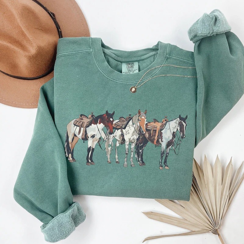 Personalized Name Western Sweatshirt, Horse Sweatshirt, Rodeo Horse Girl Sweatshirt, Ranch Girl Sweatshirt, Gift for Horse Lover/Her