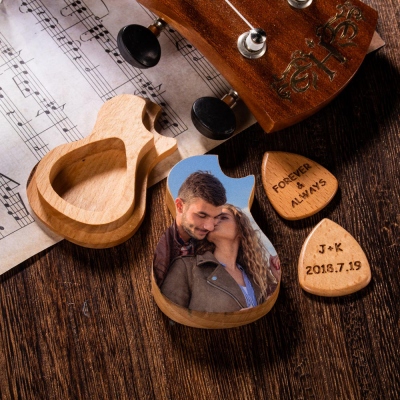 Personalized Photo/Engraving Guitar Picks With Case