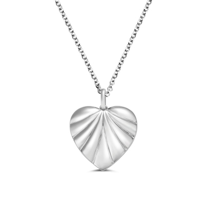 Personalized Heart Shaped Pearl Oyster Necklace