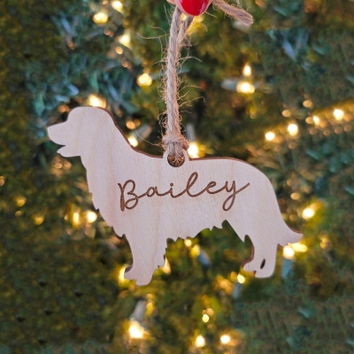 Anpassad julprydnad för hundraser, personlig julgransdekoration i trä, dekoration för husdjursminnesmärken, present till vänner/familj/djurälskare