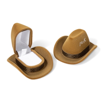 Personlig cowboyhatt-ringlåda, anpassad initial sammetsringlåda, rolig smyckeskrin, kopresent, förlovnings-/bröllops-/förslagspresent till par/vän