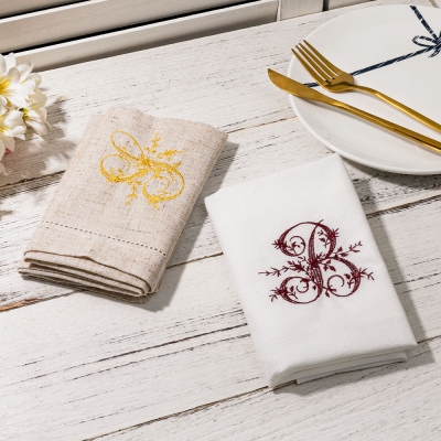 Personalized Initial Embroidered Napkin, Custom Flower Font Linen Napkin, Table Decoration for Birthday/Wedding/Family Night, Gift for Her/Mom/Family