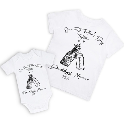 Aangepaste naam bier & babyfles bijpassende T-shirts, onze eerste vaderdag samen shirt, katoenen shirt/babybody, cadeau voor papa/pasgeborene/baby