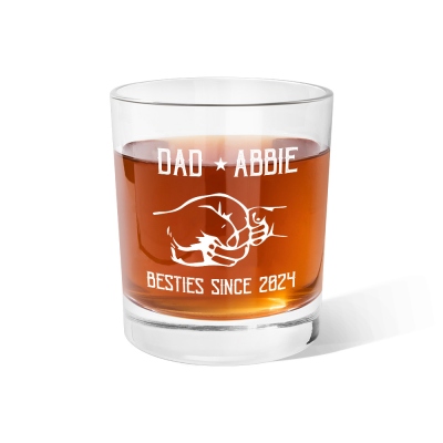 Personalisiertes Whiskyglas mit der Faust für Vater und Sohn, 10oz Bourbon Old Fashioned Glas mit individuellem Namen, Barkeeper-Geschenk, Vatertagsgeschenk für Papa/Opa/Ehemann