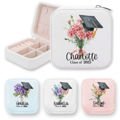 Boîte à bijoux personnalisée avec chapeau de remise de diplôme, fleur de naissance, étui à bijoux de voyage en cuir PU avec nom personnalisé, souvenir de remise de diplôme, cadeau de remise de diplôme pour femmes/filles