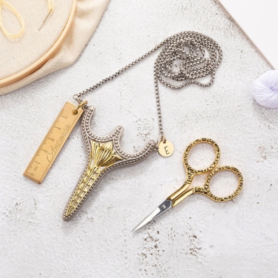 Custom Vintage Tulip Embroidery Scissors with Necklace Case, Scissors for Fabric Cutting/Cross Stitch, Birthday/Mother's Day Gift for Sewing Lover