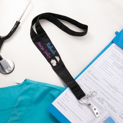 Personalisiertes besticktes Krankenschwester-Lanyard mit Schlüsselanhänger, Medizinisches Symbol Stoff-Lanyard-Ausweishalter, Dankesgeschenk für Krankenschwester/Arzt/Medizinisches Zeug