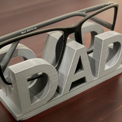 Personalisierter Brillenhalter mit Namen, personalisierter 3D-gedruckter Brillenständer, Brillendisplay, Brillenzubehör, Geburtstags-/Weihnachtsgeschenke für Familie/Freunde