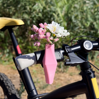 3D Printed Bike Flower Vase for Handlebars, Creative Biking Accessory for Summer, Flower Vase for Biking, Gift for Cyclists/Bikers/Cycling Lovers