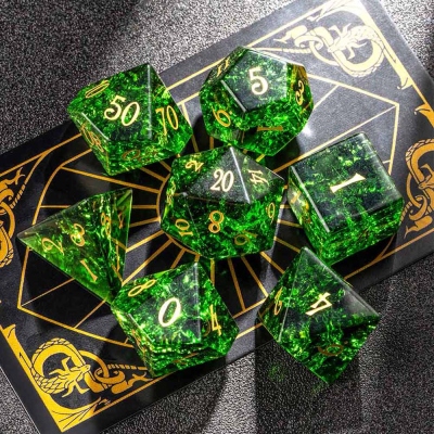 Emerald Shard Green Dice Set, Emerald Glass Dice, Gemstone Dice, Emerald Dice, DND Dice Set, Polyhedral Dice Set, Natural Stone Dice, Green Glass Dice