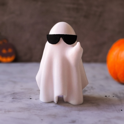 3D Printed Light-Up Rude Ghost Ornament, Middle Finger Ghost with Sunglasses, Spooky Gothic Ghost Statue, Home Decor, Halloween Gift for Family/Friend