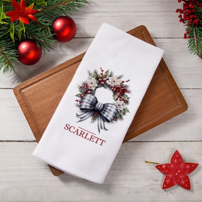 Custom Name Christmas Wreath Waffle Weave Dish Towel, Absorbent Tea Towel Kitchen Accessory, Housewarming/Christmas Gift for Hostess/Chef/Mom/Family