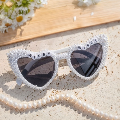 Personalized Pearl Heart Glasses, Cute Love Heart Shaped Pearl Sunglasses for Women, Bachelorette Party Favors, Wedding Gifts for Brides/Bridesmaids