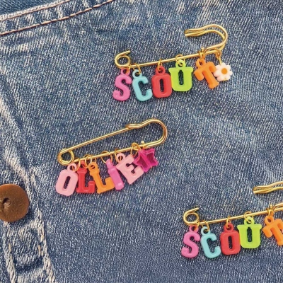 Custom Cute Pin with Letter, Personalized Colorful Brooches Safety Pin Charm, LGBTQ Accessories, Name Tag Pin for Clothes/Hat/Bags, Gifts for Women