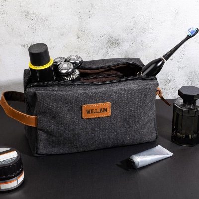 Borsa da toilette in tela da uomo, custodia da viaggio Dopp Kit da uomo, borsa da toilette da uomo in pelle personalizzata, compleanno/festa del papà/regalo di nozze per lui/padre/ testimoni dello sposo