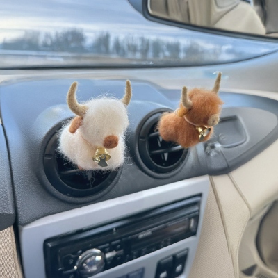 Personalized Name Highland Cow with Bells Air Vent Clip, Custom Cowgirl Car Air Freshener, Car Accessories, Gift for Highland Cow Lovers/Car Owners