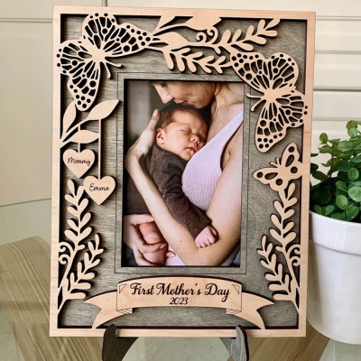 Personalized Name First Mother's Day Frame with 1-12 Hearts, Family Tree Wooden Ornament, Home Decor, Mother's Day/Birthday Gift for Mom/Family
