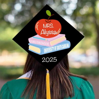 Personalized Name Apple & Books Teacher Graduation Cap Topper, Class of 2025 Education College Graduation Decor, Graduation Gift for Teachers