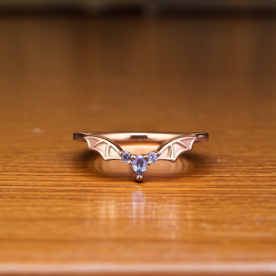 Personalized Gothic Bat Wings Ring with Birthstone, Vampire Vintage Rings, Cool Punk Jewelry, Goth Accessories, Wedding/Anniversary Gift for Women