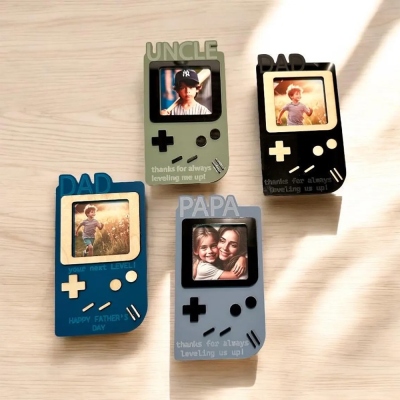 Personalized Game Console Magnetic Photo Frame with Name, Custom Retro Fridge Magnet, Home Decor, Father’s Day/Birthday Gift for Dad/Game Lovers