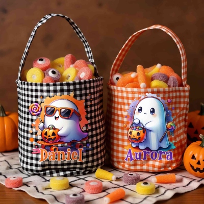Personalized Name Cartoon Spooky Ghost Gingham Candy Basket, Large Capacity Trick-or-Treat Bucket Bag with Handle, Halloween Gift for Kids/Boys/Girls