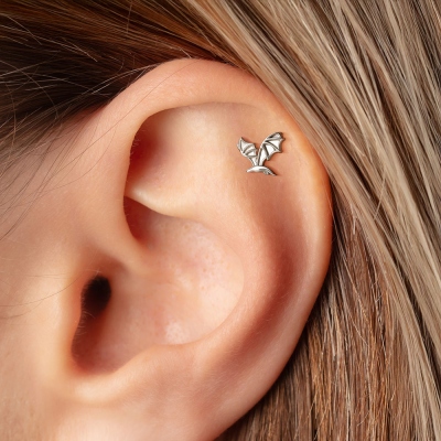 DND Tiny Flying Dragon Threadless Flat Back Earring, Soaring Dragon Earrings for Women/Men,  Piercing Cartilage Earring, Tiny Stud Earrings