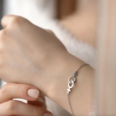 Personligt Venus-armband med dubbla namn, anpassat könssymbol HBTQ-armband, lesbiska pridesmycken, födelsedags-/jul-/bröllopspresent till lesbiska/henne
