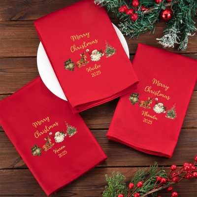 Personalized Name Merry Christmas Family Napkin, Party Dinner Red Napkin, Kitchen Accessory, Housewarming/Christmas Gift for Hostess/Mom/Family