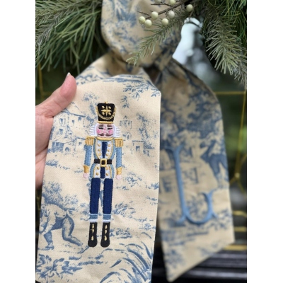 Personalized Color & Initial Nutcracker Toile Wreath Sash, XL Christmas Door Decor with French Toile Pattern Design, Christmas Gift for Family/Friend