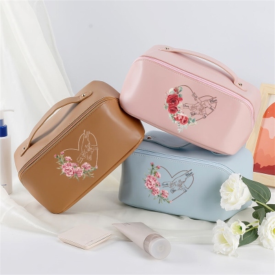 Custom Names & Birth Flower Heart Family Fists Bump Leather Travel Makeup Bag, Wide Open Flat Cosmetic Bag with Divider & Handle, Gift for Mom/Grandma
