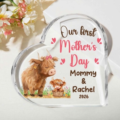 Personalized Names Floral Highland Cow Mama & Baby Design First Mother’s Day Heart-Shaped Acrylic Plaque, Desk Decor, Mother’s Day Gift for New Mom