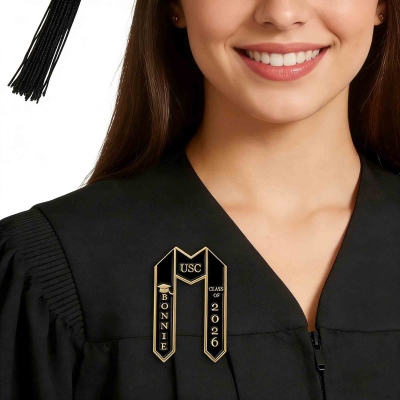 Custom Name Graduation Sash Design Brooch, High School/College Class of 2026 Lapel Pin, Graduation Keepsake, Gift of Graduates/Students/Classmates