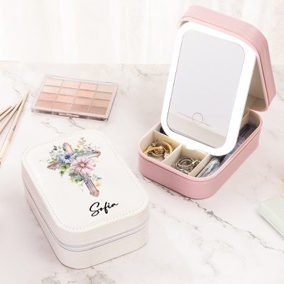 Coffret de maquillage personnalisé avec nom et croix de naissance, miroir lumineux LED à réglage tricolore, boîte de maquillage pour bijoux de voyage, cadeau chrétien pour elle/maman/femme