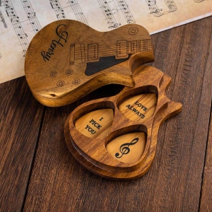 Personalisierte Holzgitarren-Picks