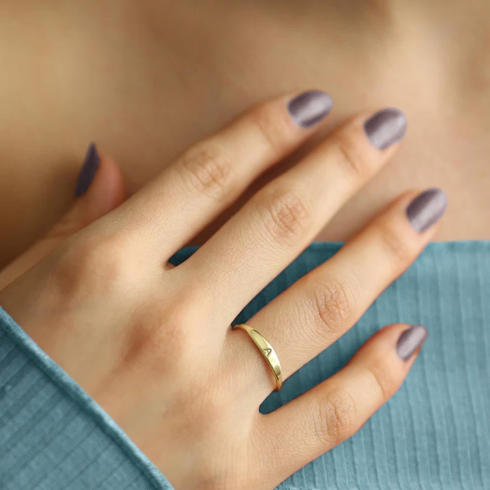 tiny signet ring for women