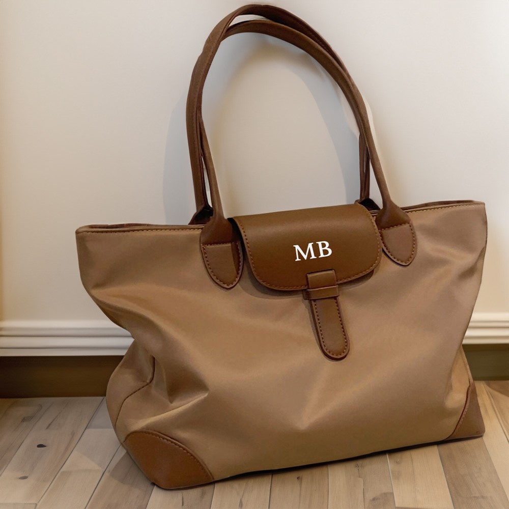 Personalized nylon handbag