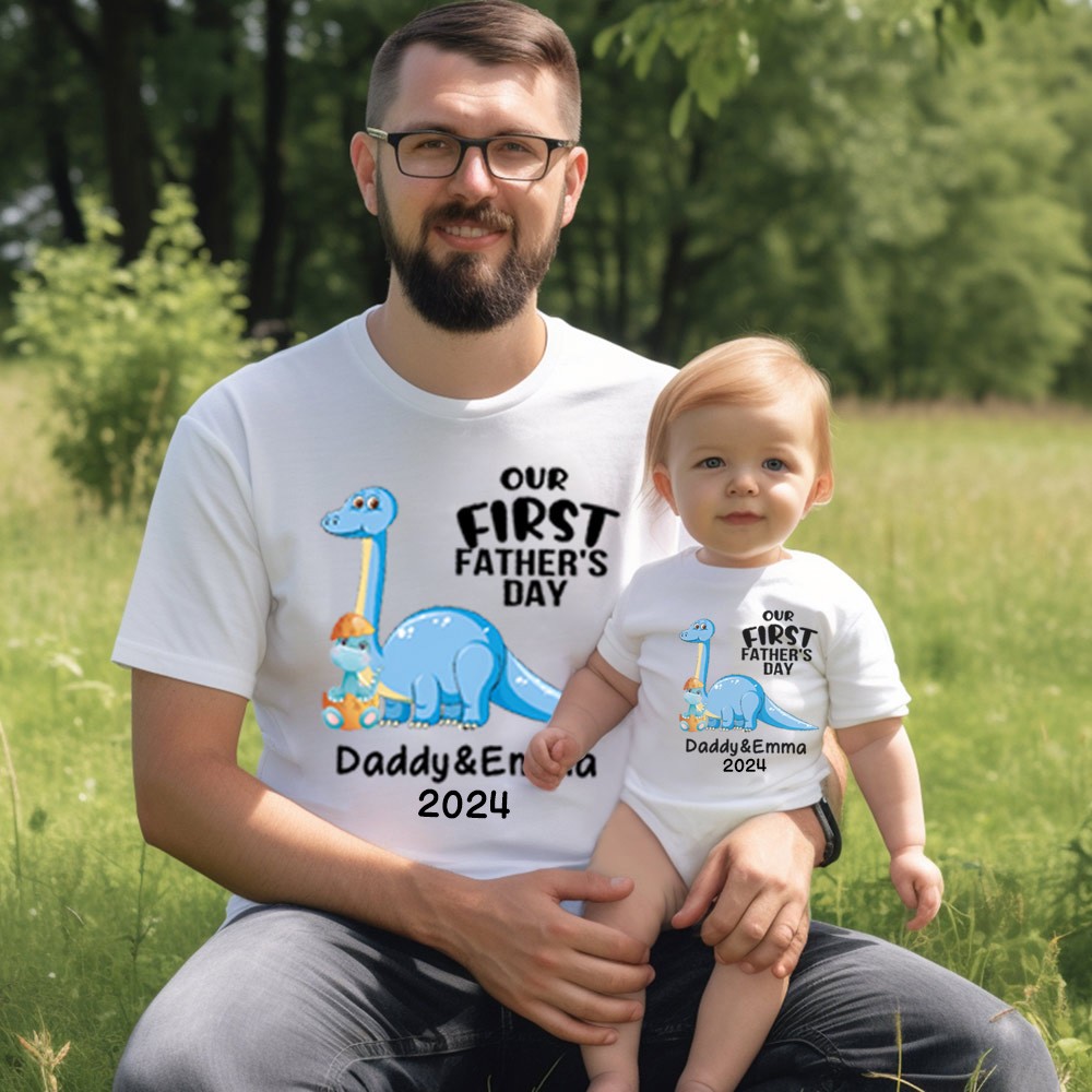 Nome Brachiosauro personalizzato T-shirt genitore-figlio, La nostra prima camicia per la festa del papà, Cotton Father &amp; Baby Matching Shirts, Regalo per papà/nonno