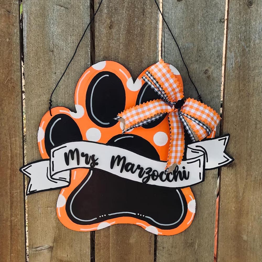 Personalized Paw Print Door Hanger, Teacher Classroom Decor Sign, Dog Paw Last Name Sign, Animal Lover Wall Decor, Custom Dog/Cat Art