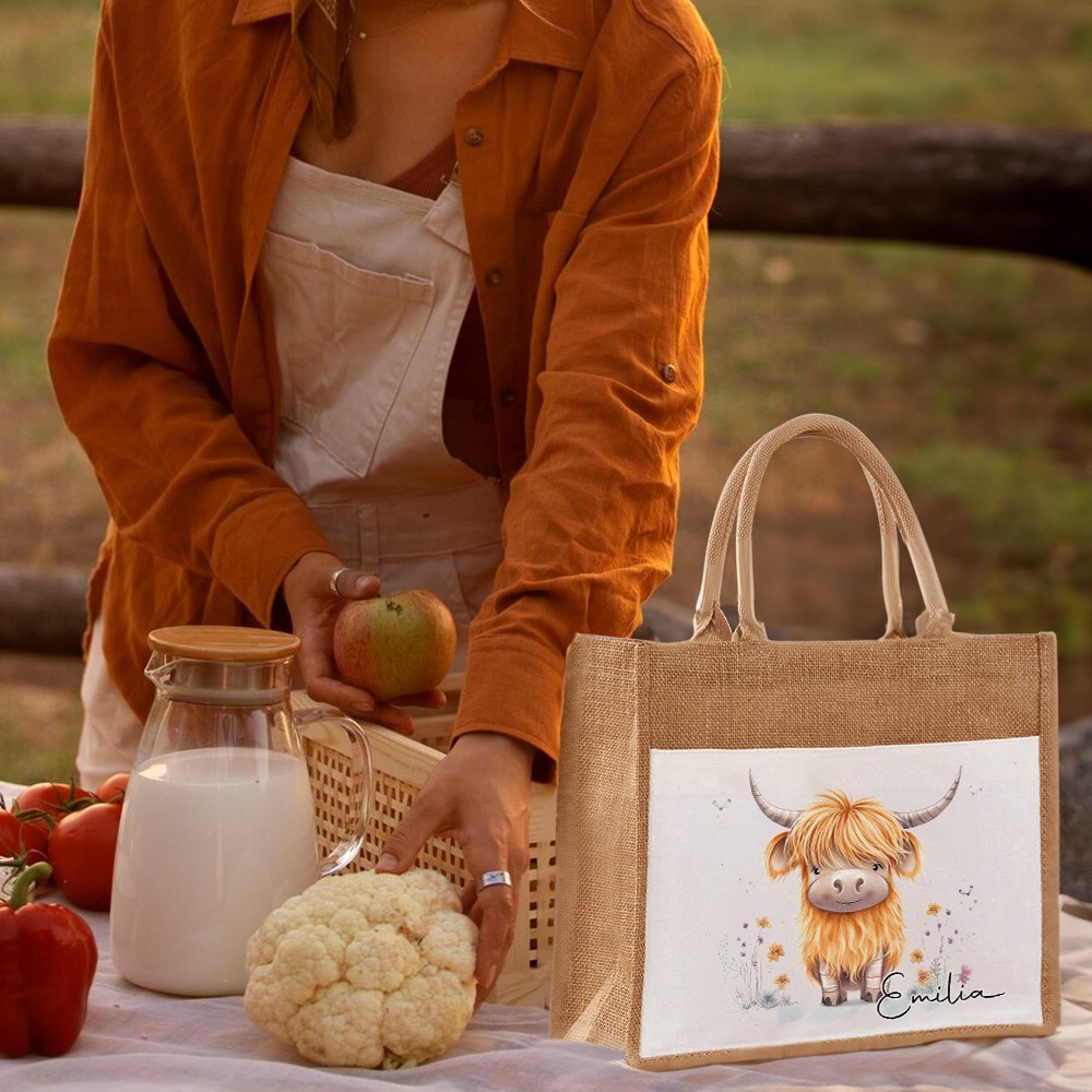 highland cow Tote Bag