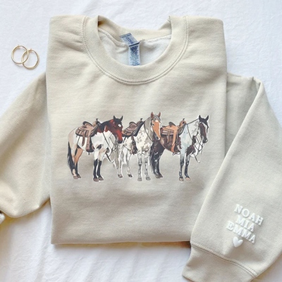 Personalized Name Western Sweatshirt, Horse Sweatshirt, Rodeo Horse Girl Sweatshirt, Ranch Girl Sweatshirt, Gift for Horse Lover/Her