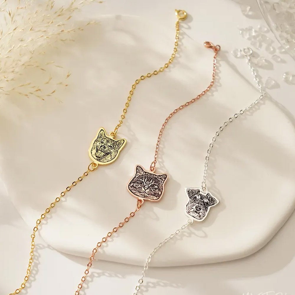 Pet Portrait Charm Bracelet, Bracelet for Dog Mom, Pet Owner Bracelet, Memorial Pet Jewelry, Cat Photo Jewelry, Pet Loss Gift, Gift for Mum
