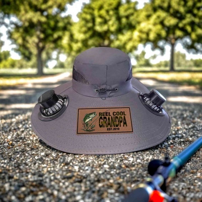 Personalized "Reel Cool Dad" Hat with Dual Fans – Solar & Battery Powered Wide Brim Sun Hat for Outdoor Work & Fishing, Custom Gift for Dad,Grandpa